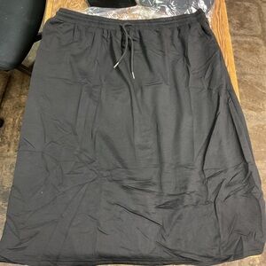 Chic Black Midi Skirt for Women